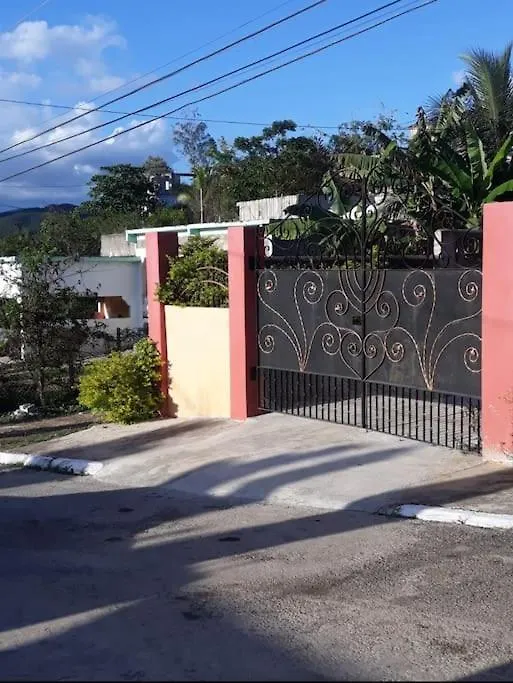 Ferienhaus Shadricks Homes Spanish Town Jamaika